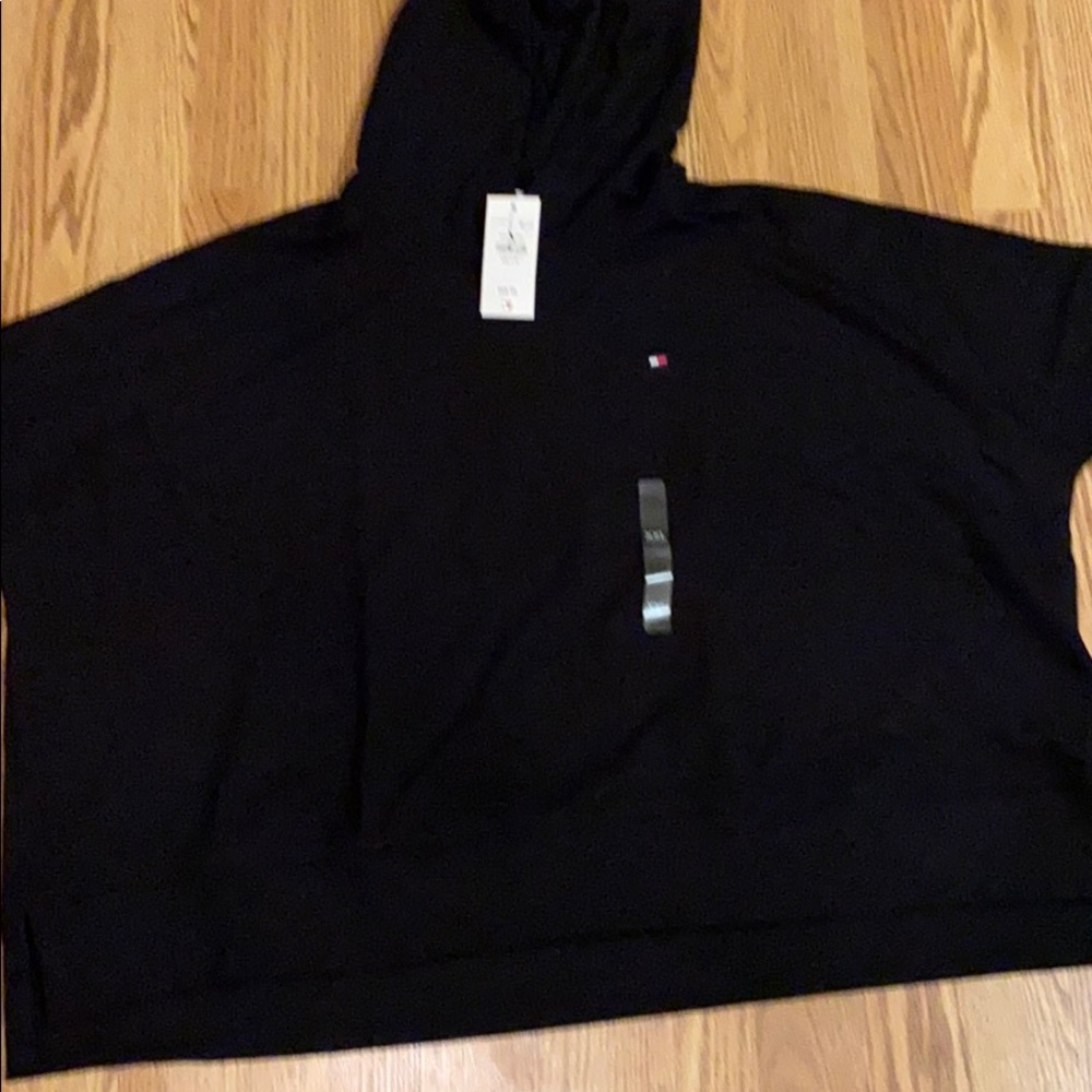 BNWT Tommy Hilfiger short sleeve black hoodie XXL - Picture 1 of 9